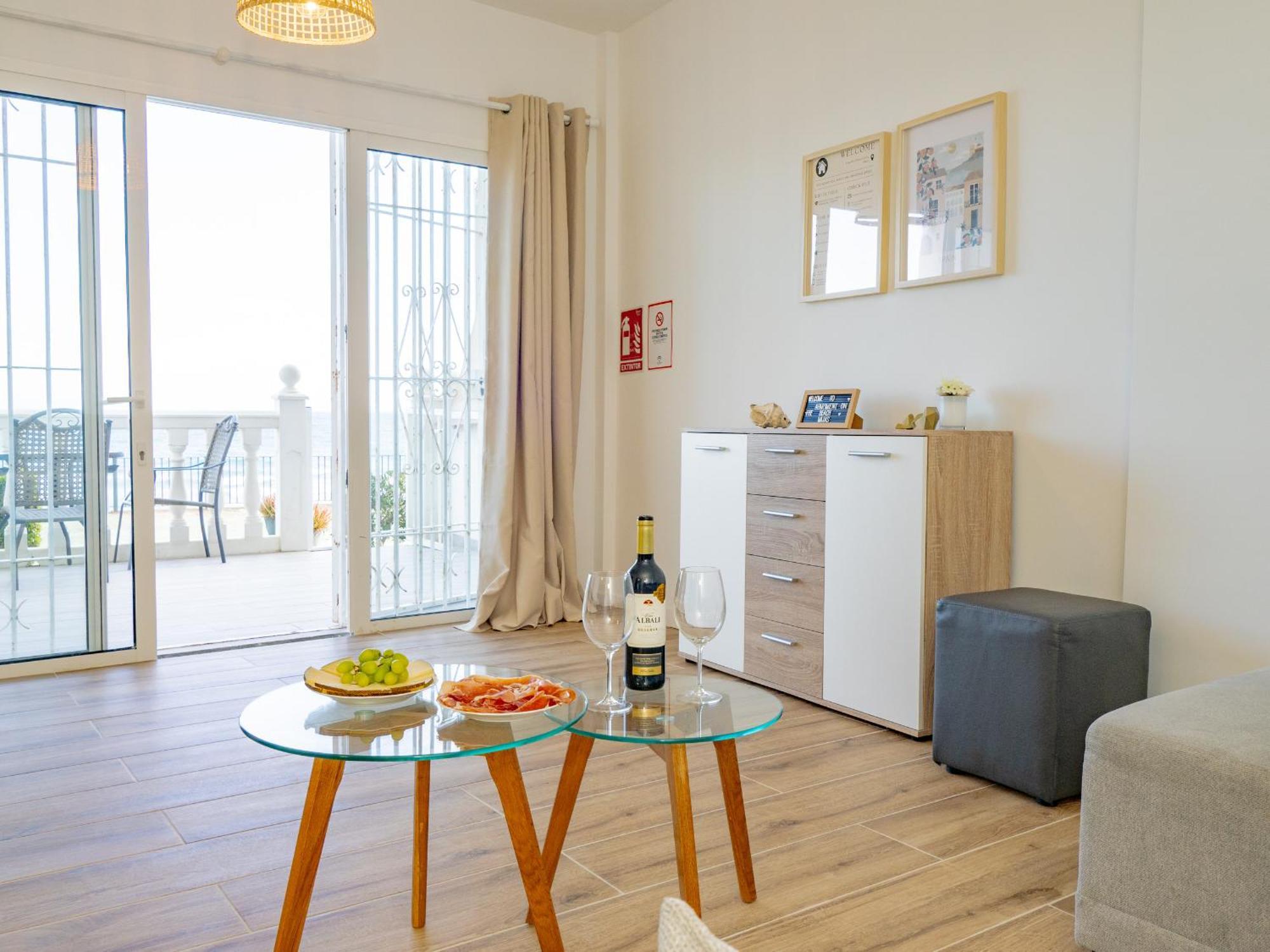 Apartment On Beach Mijas Ситио-де-Калаонда Экстерьер фото