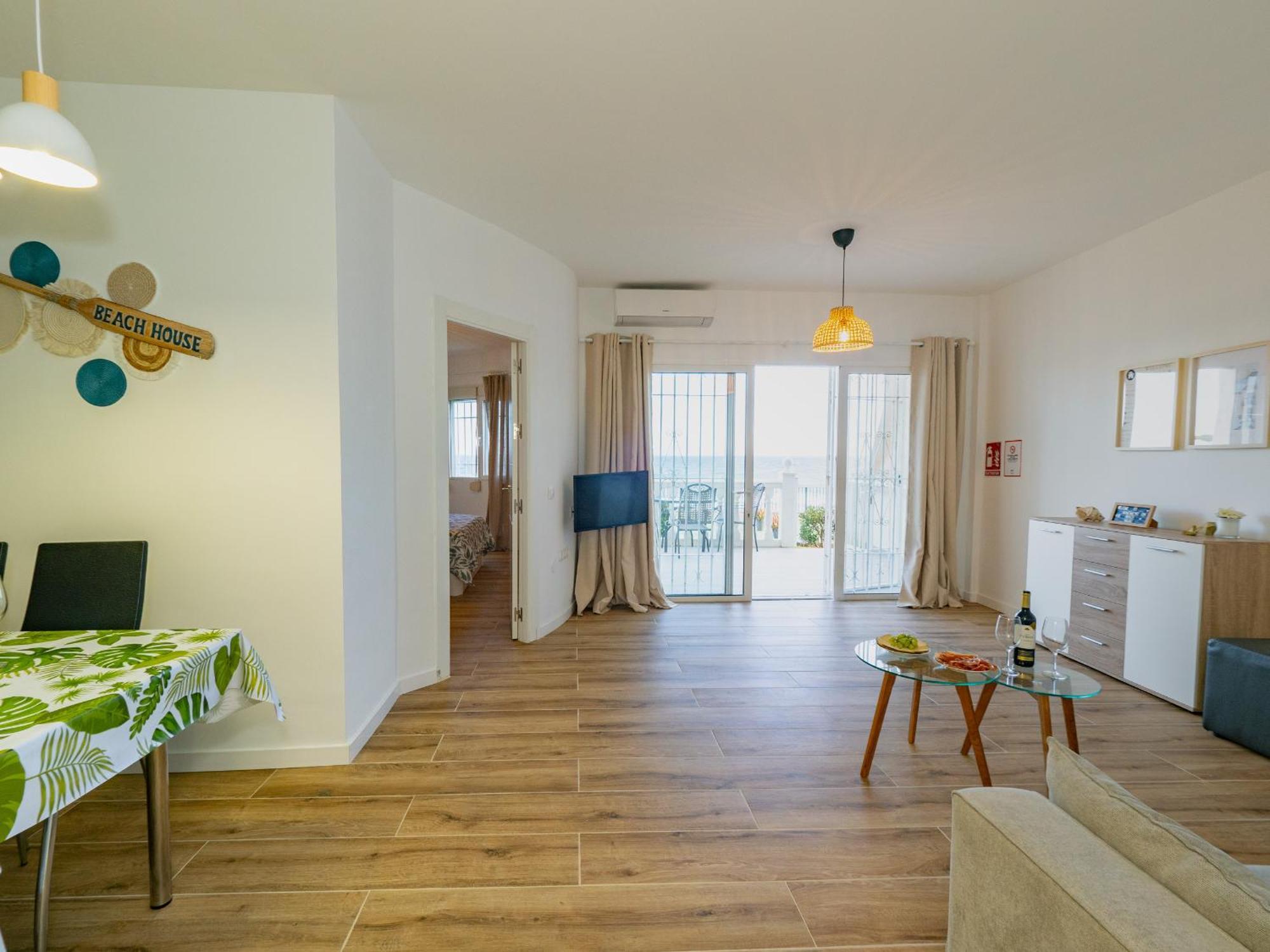 Apartment On Beach Mijas Ситио-де-Калаонда Экстерьер фото